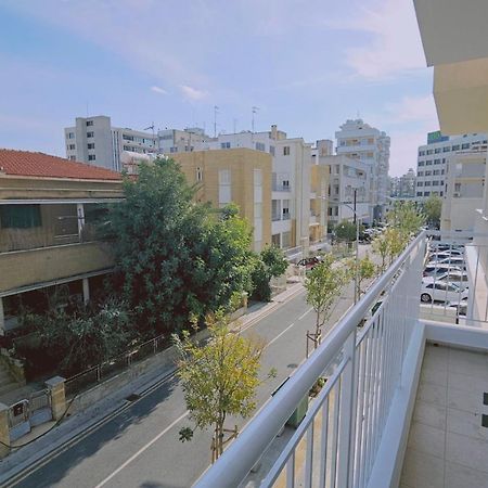Stay Cosmo City Suites Никозия Екстериор снимка