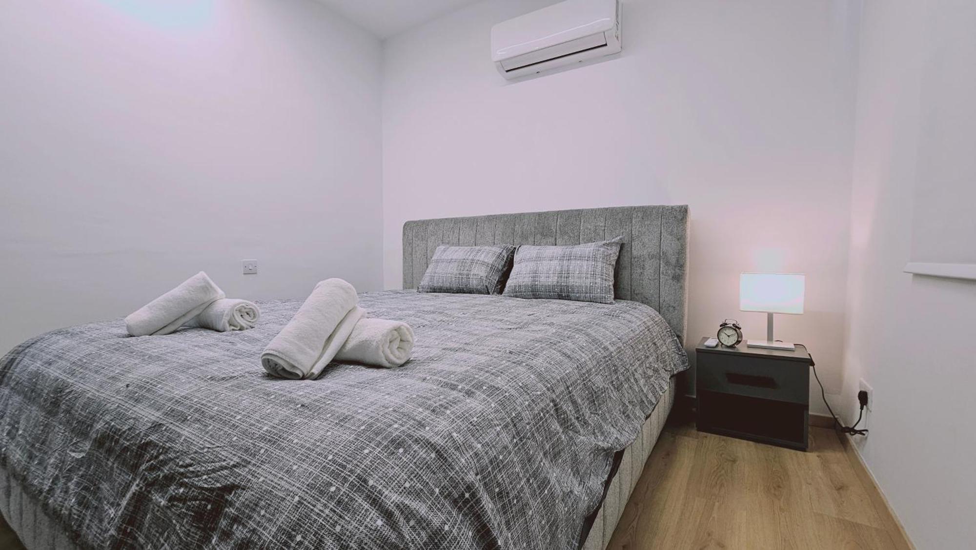 Stay Cosmo City Suites Никозия Екстериор снимка