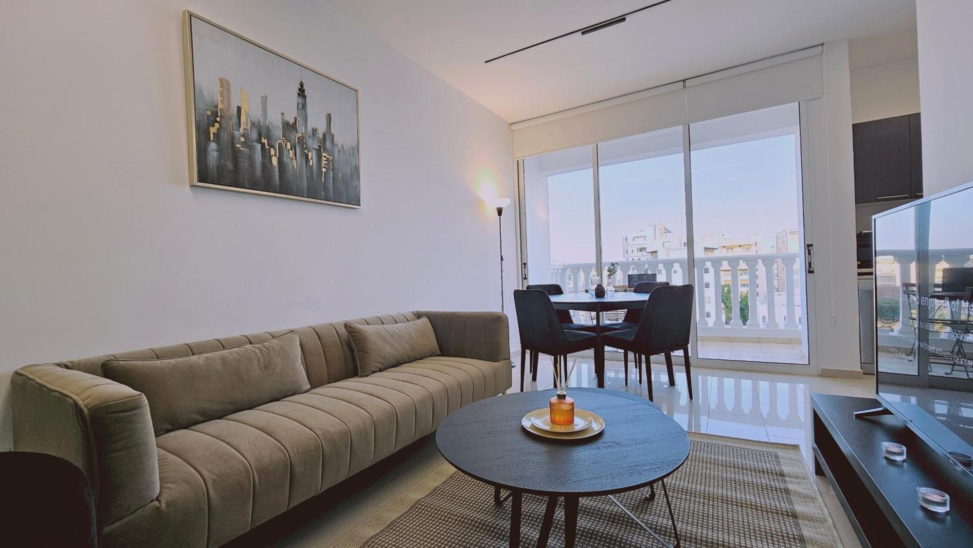 Stay Cosmo City Suites Никозия Екстериор снимка