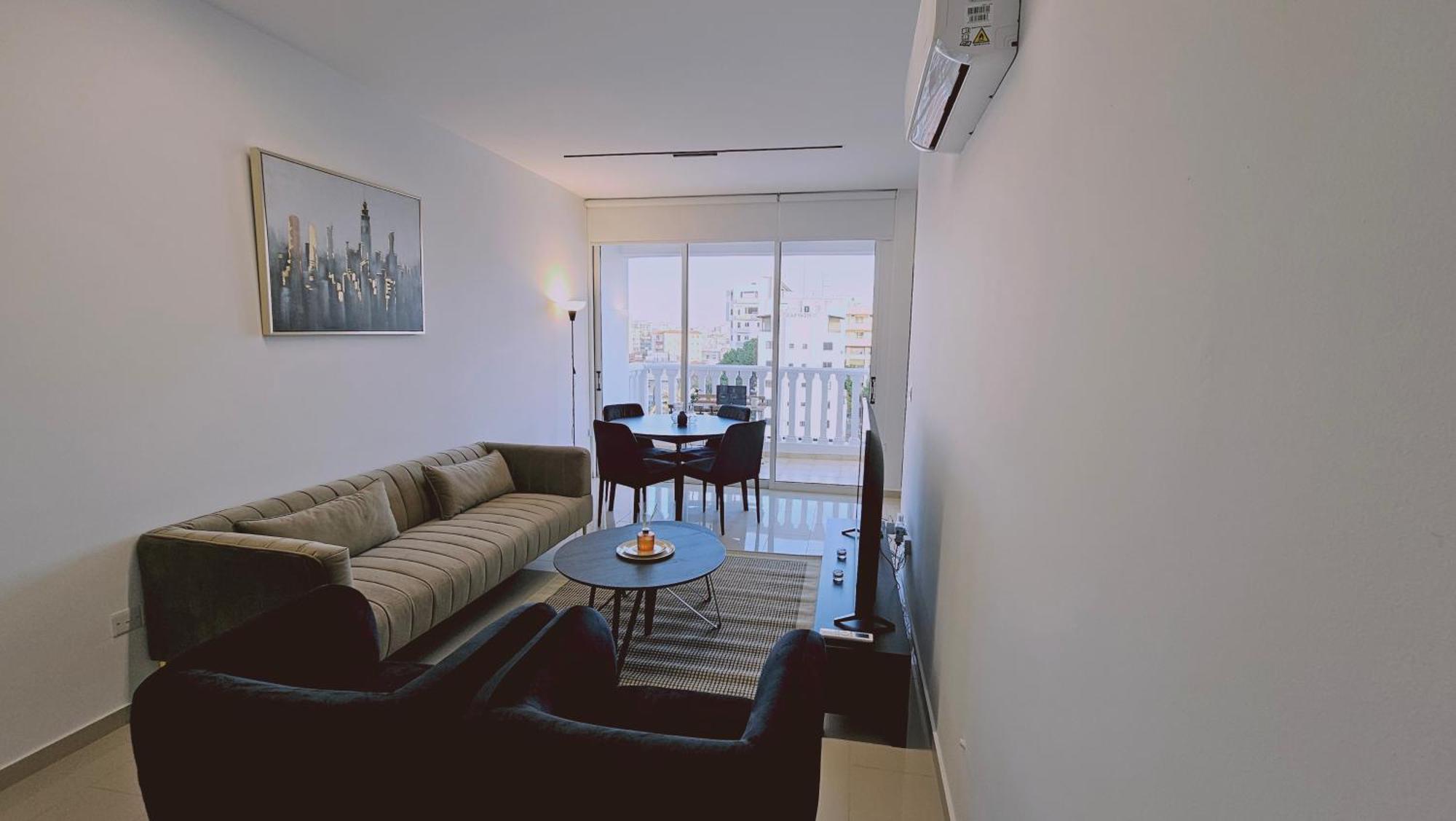 Stay Cosmo City Suites Никозия Екстериор снимка
