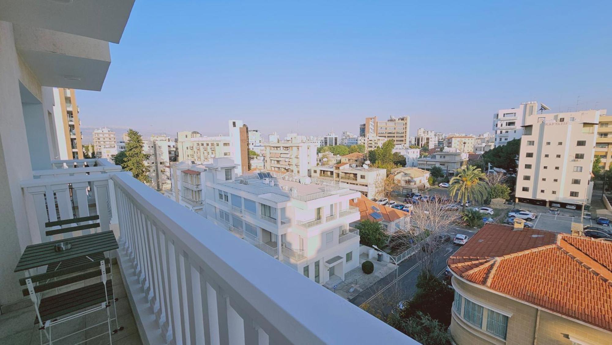 Stay Cosmo City Suites Никозия Екстериор снимка